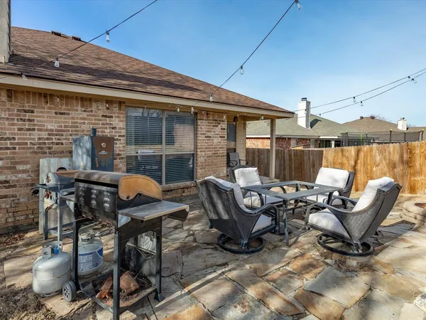 $344,000 | 211 Carriage Drive, Willow Park, TX 76087