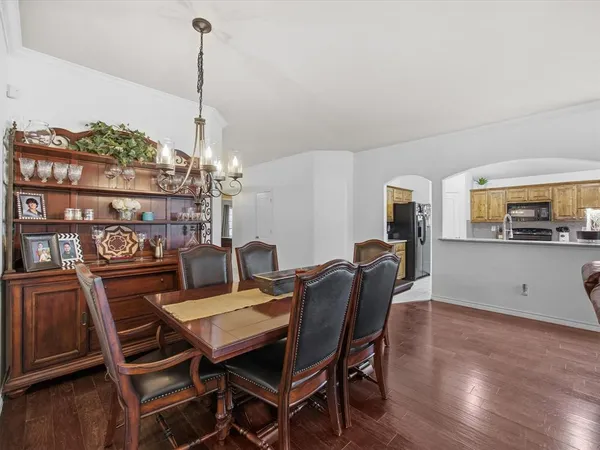 $344,000 | 211 Carriage Drive, Willow Park, TX 76087