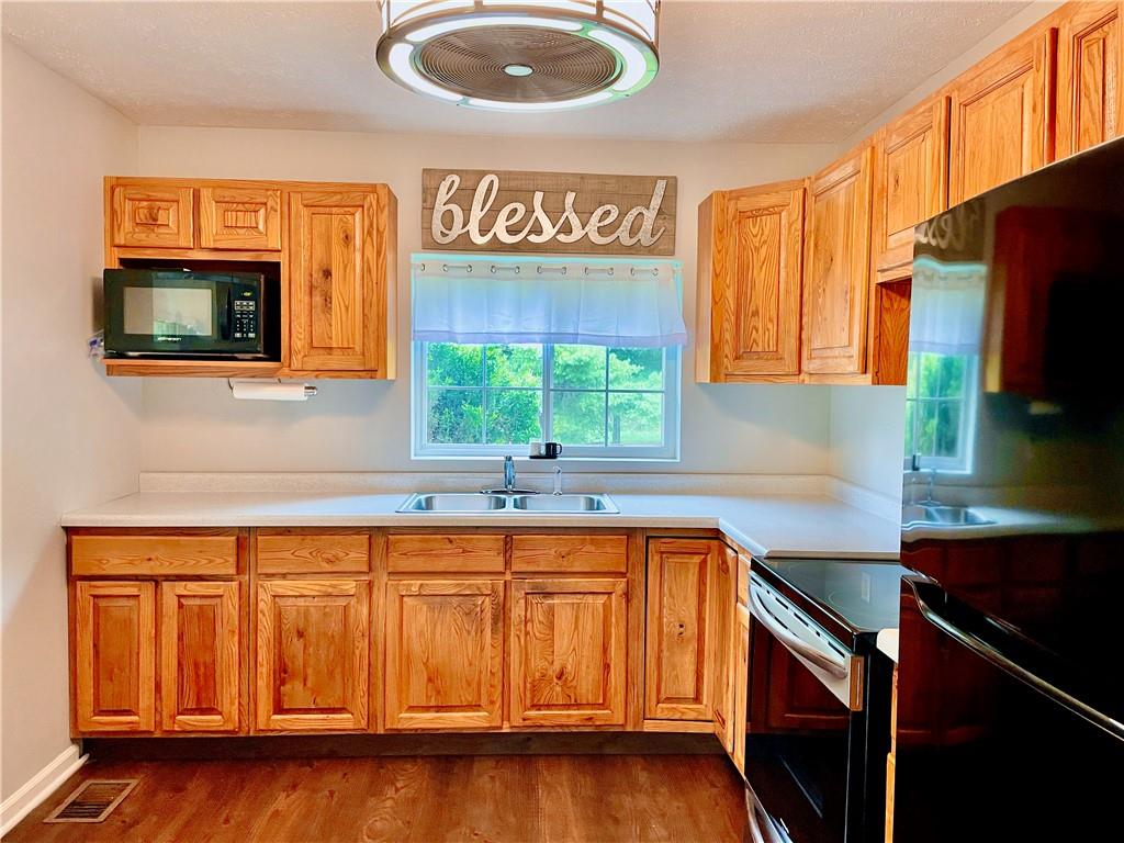 5575 Poff Road Martinsville, IN 46151 - Photo 8 of 46 Gallery Image 8