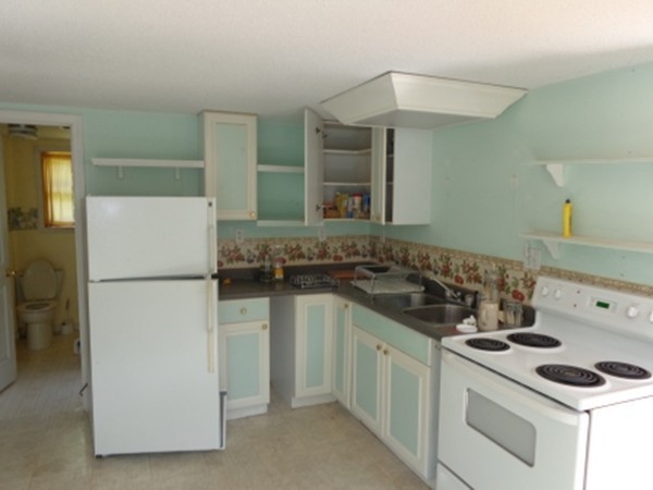 180 Huntington Road Chester, MA 01011 - Photo 2 of 10