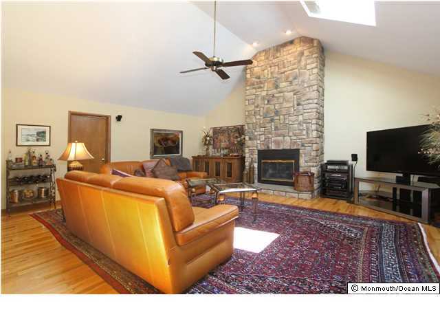 54 Cypress Neck Road Middletown, NJ 07738 - Photo 4 of 24 Additional Photo
