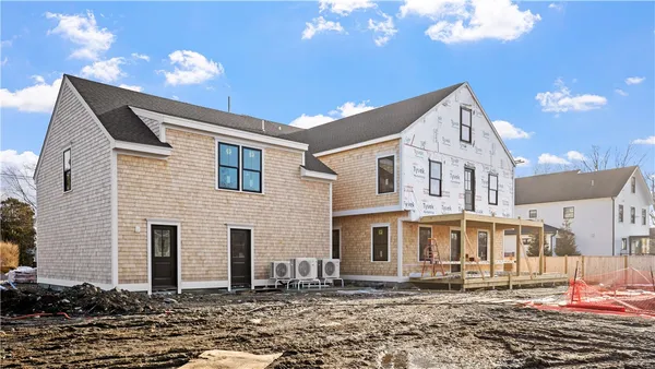 $2,500,000 | 265 Prospect Avenue, Middletown, RI 02842