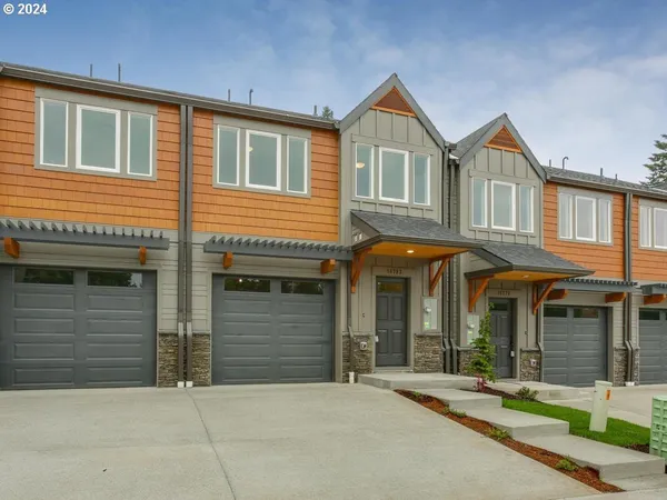 $5,200,000 | 16809 Chula Vista Avenue, Sandy, OR 97055