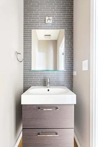 $750,000 | 1613 South Ruble Street, Chicago, IL 60616