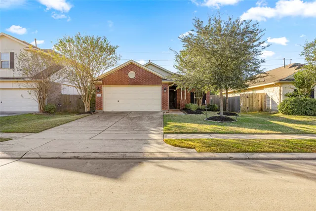 $2,250 | 18003 Alora Springs Trace, Cypress, TX 77433