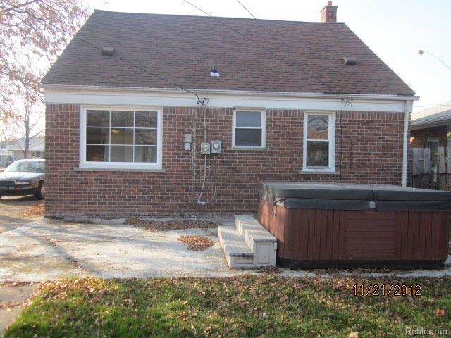 7859 Pelham Road Allen Park, MI 48101 - Photo 2 of 8 IMG_3301.JPG