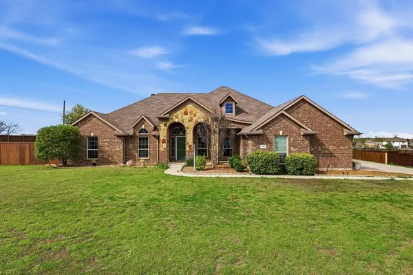 $589,000 | 105 Devonshire Drive, Waxahachie, TX 75167