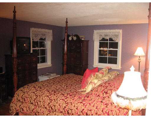 224 Abbott Street Springfield, MA 01118 - Photo 14 of 16