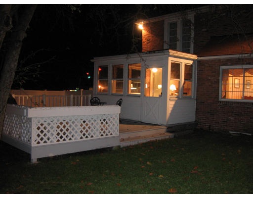 224 Abbott Street Springfield, MA 01118 - Photo 4 of 16