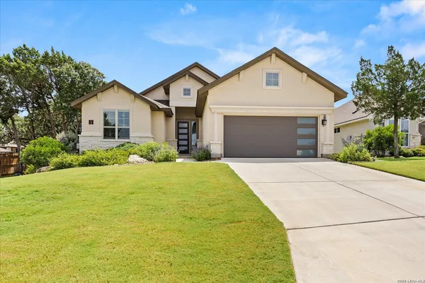$568,500 | 2 Canario Lane, Boerne, TX 78006