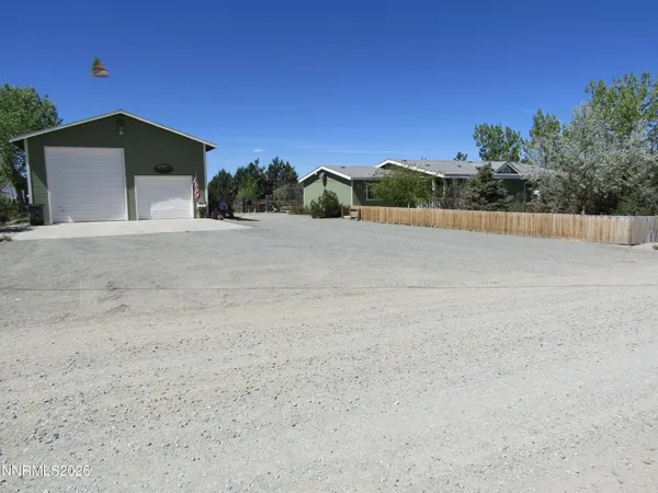 $389,000 | 41 South Bybee Lane, Yerington, NV 89447