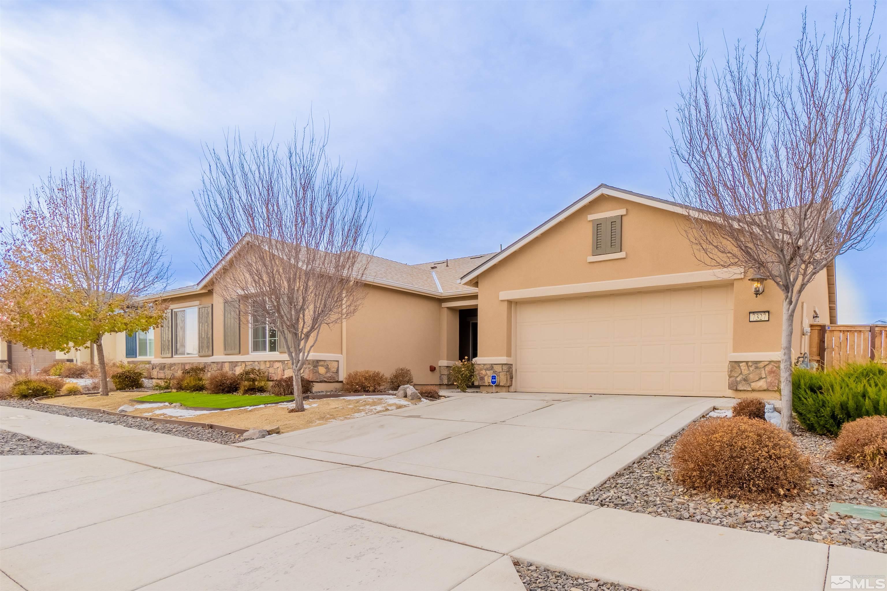 7327 Rutherford Drive Reno, NV 89506 - Photo 3 of 27 Photo 3