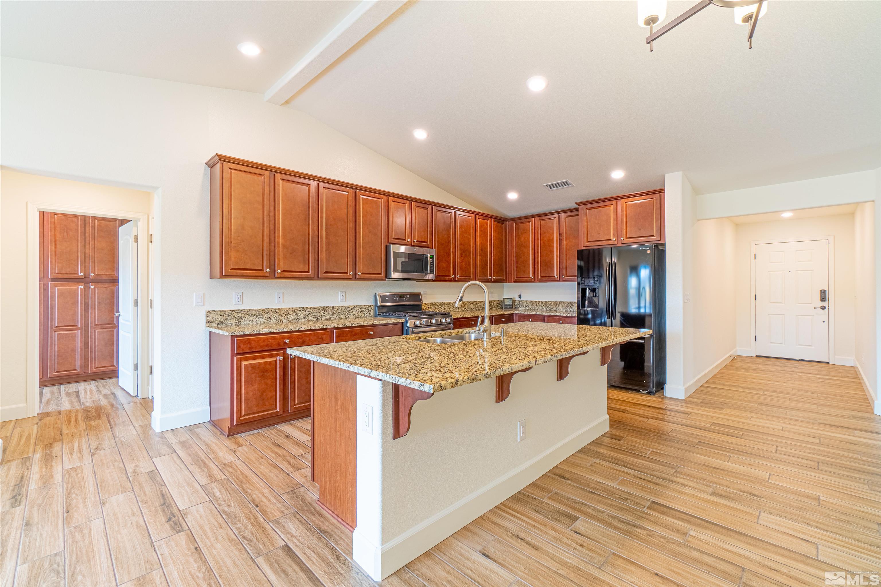 7327 Rutherford Drive Reno, NV 89506 - Photo 6 of 27 Photo 6
