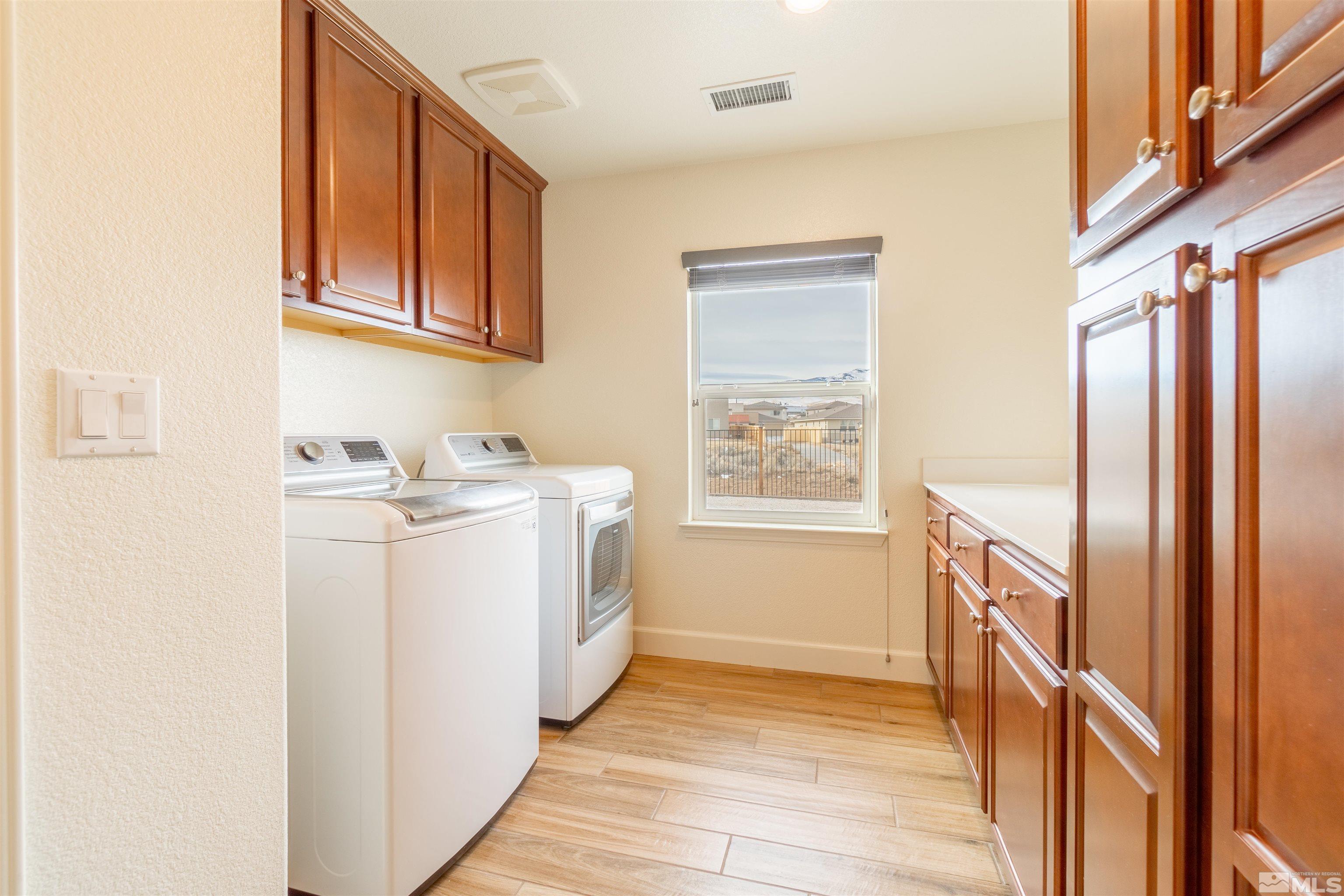 7327 Rutherford Drive Reno, NV 89506 - Photo 9 of 27 Photo 9