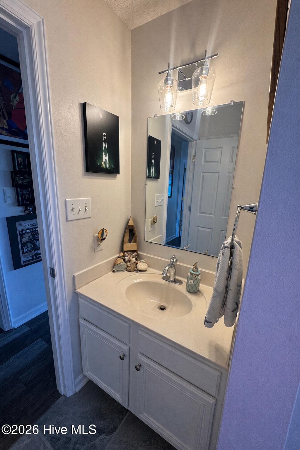 330 Cape Lookout Loop Emerald Isle, NC 28594 - Photo 27 of 50 2nd full bath