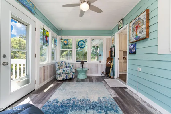 $989,000 | 330 Cape Lookout Loop, Emerald Isle, NC 28594