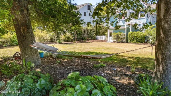 $989,000 | 330 Cape Lookout Loop, Emerald Isle, NC 28594