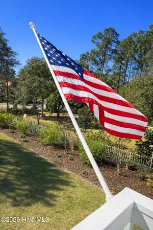 $989,000 | 330 Cape Lookout Loop, Emerald Isle, NC 28594