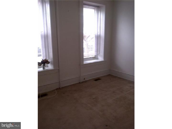224 Ripka Street Philadelphia, PA 19127 - Photo 3 of 8 Unit #1