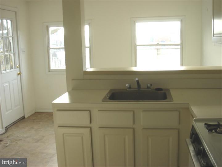 224 Ripka Street Philadelphia, PA 19127 - Photo 6 of 8 Unit #1