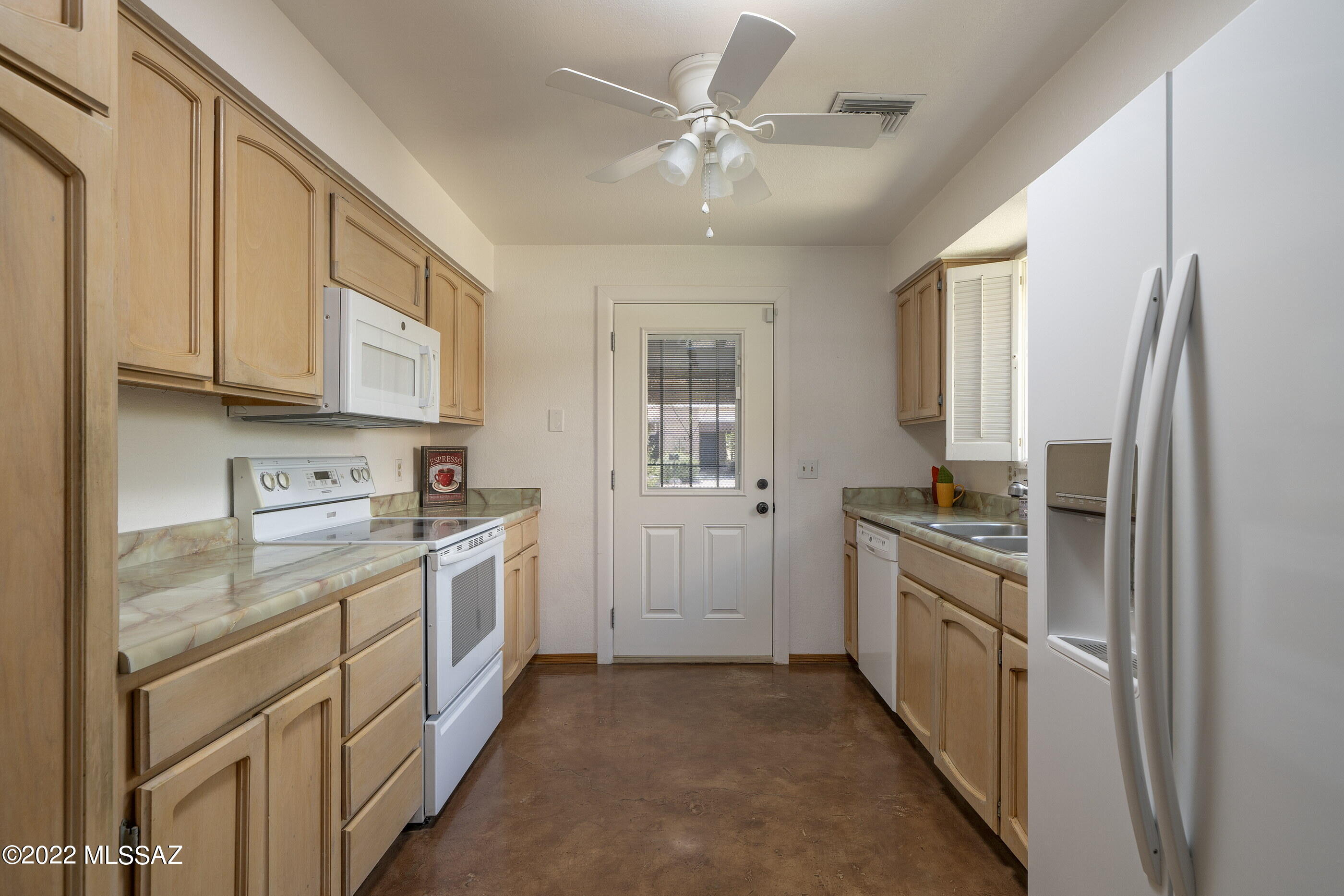 4201 East Blanton Road Tucson, AZ 85712 - Photo 2 of 23 Gallery Image 2