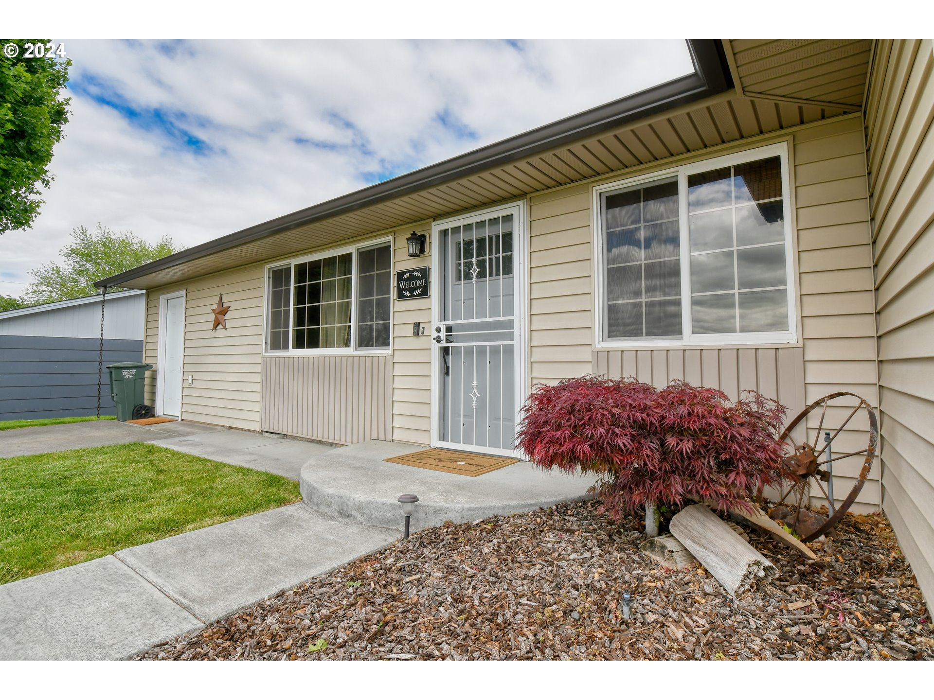 2405 Southwest Perkins Avenue Pendleton, OR 97801 - Photo 3 of 33 Gallery Image 3
