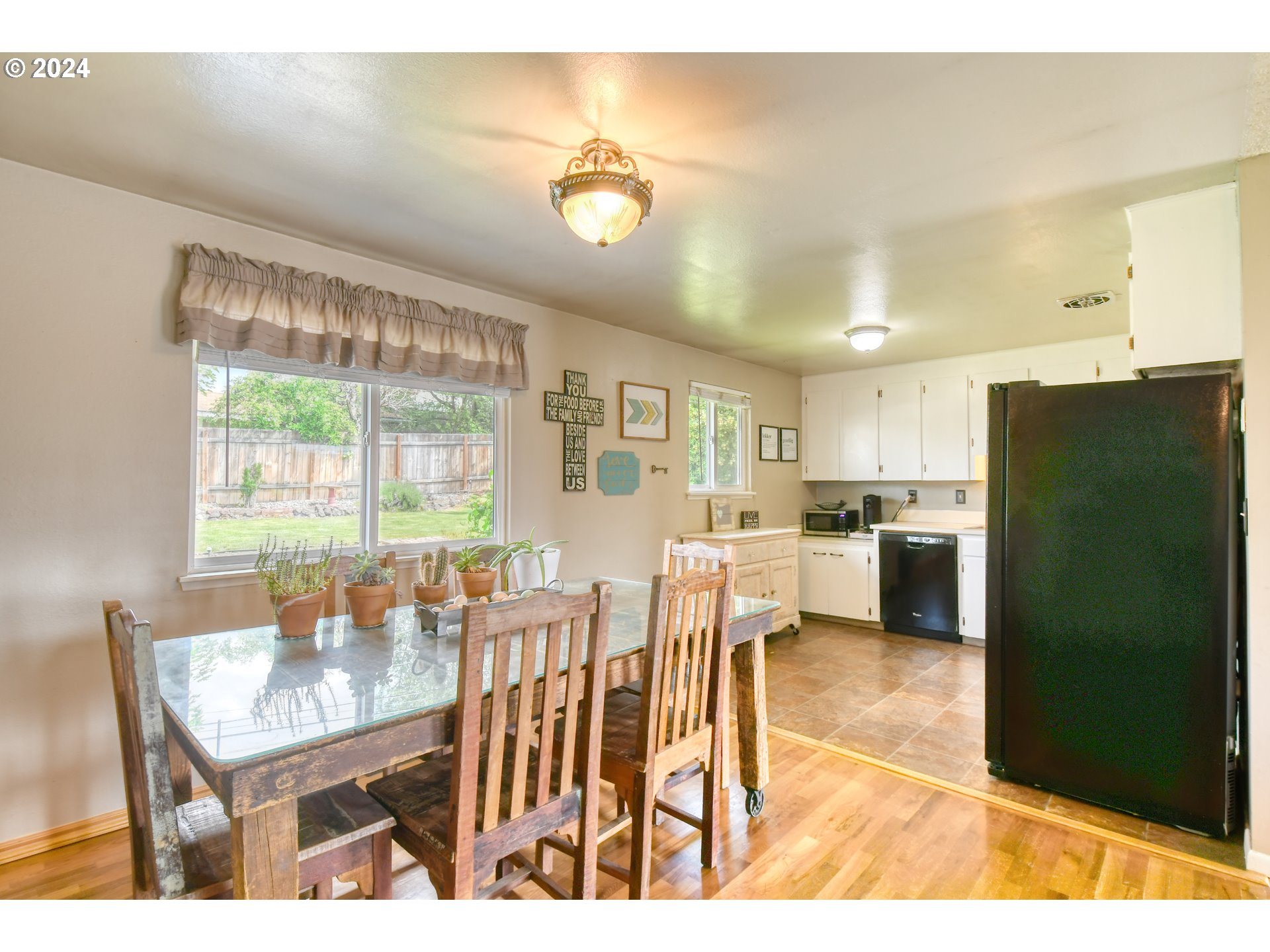2405 Southwest Perkins Avenue Pendleton, OR 97801 - Photo 7 of 33 Gallery Image 7