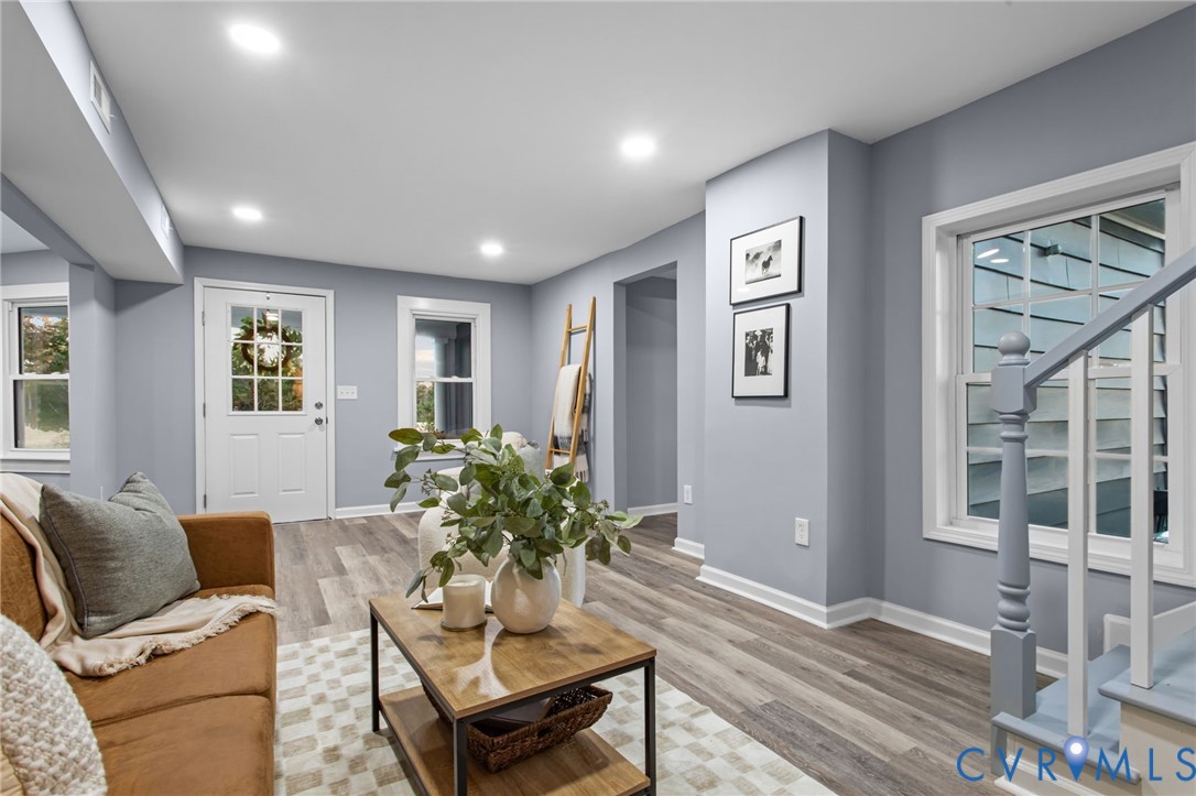 7946 Howerton Road Dunnsville, VA 22454 - Photo 4 of 47 a living room with furniture