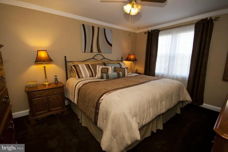 974 Radcliffe Road Towson, MD 21204 - Photo 23 of 30 Bath (Master)