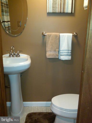 974 Radcliffe Road Towson, MD 21204 - Photo 28 of 30 Bath