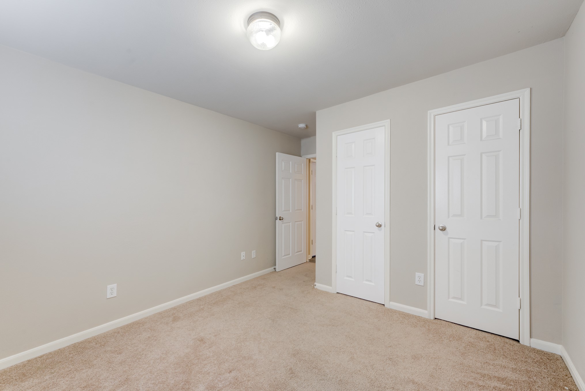 6839 Tammany Manor Lane Spring, TX 77379 - Photo 22 of 25 2nd bedroom
