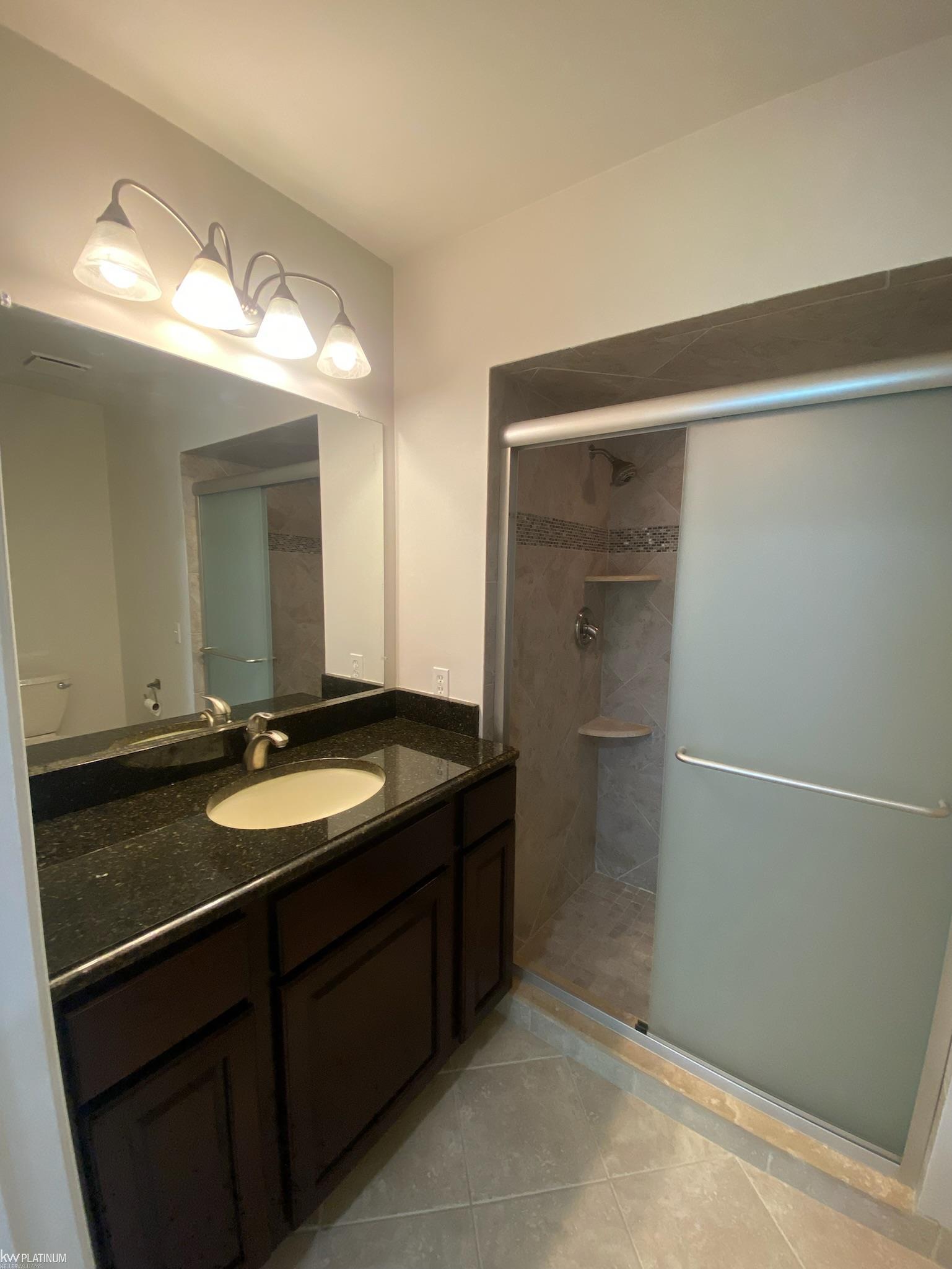 2742 Powderhorn Ridge Road Rochester, MI 48309 - Photo 26 of 34 50120339-25.JPG