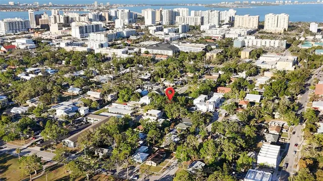 $1,400,000 | 1721 8th Street, Sarasota, FL 34236