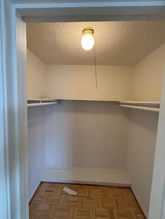 $1,500 | 2710 Briarhurst Drive, Unit 5, Houston, TX 77057