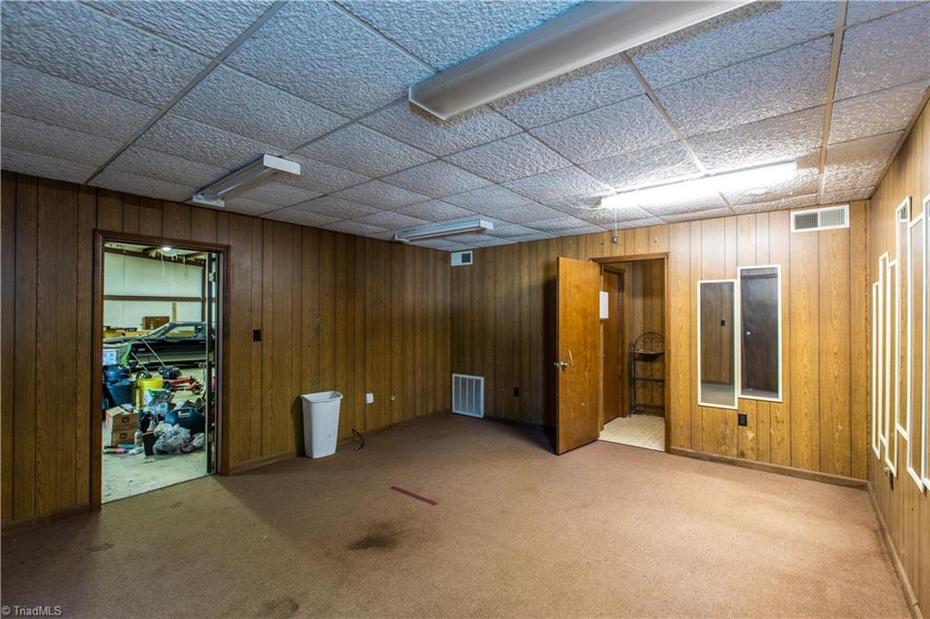 460 Carl Pressley Road Lexington, NC 27295 - Photo 27 of 30 Gallery Image 27