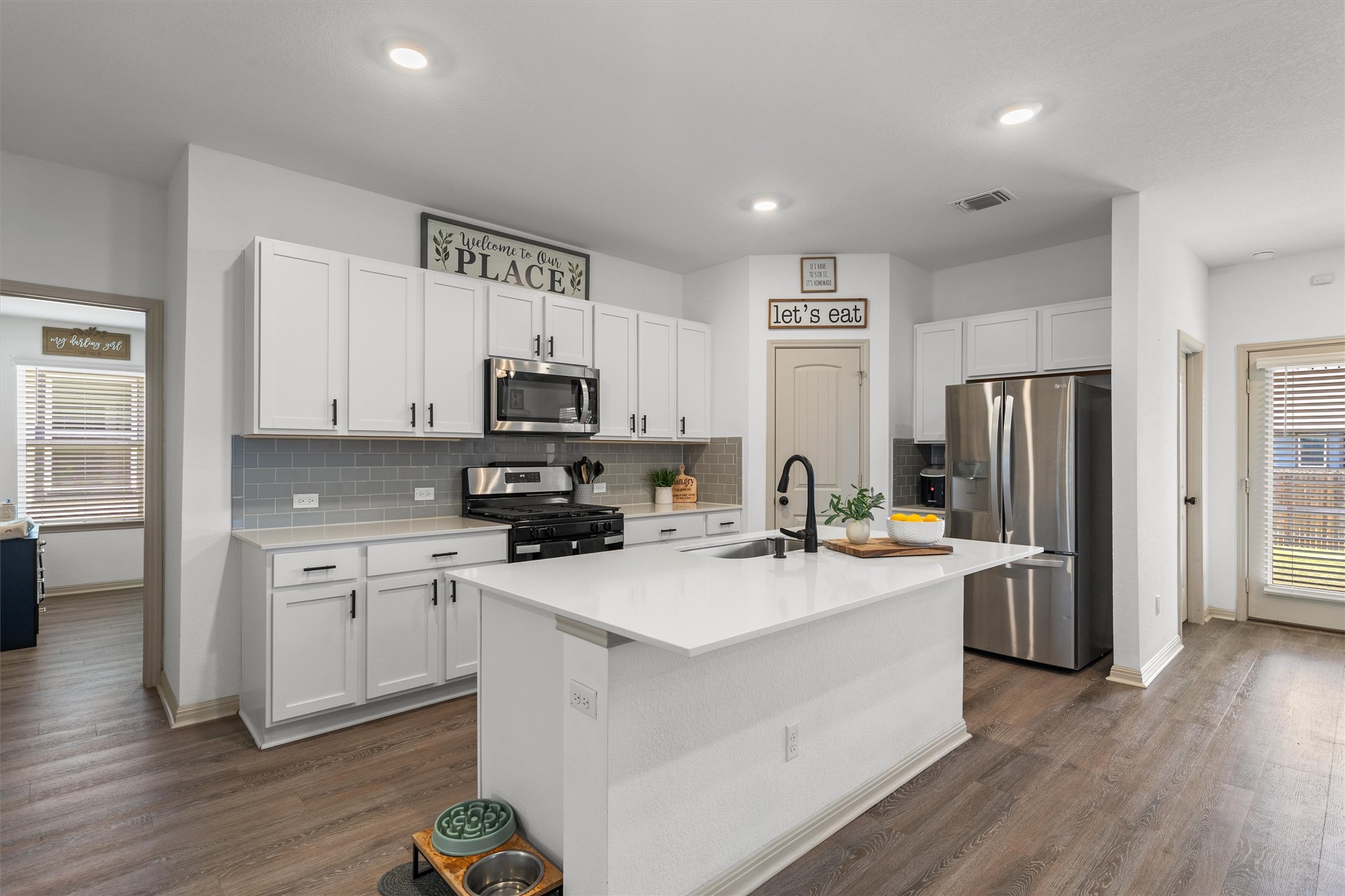 107 Aransas River Road Hutto, TX 78634 - Photo 8 of 23