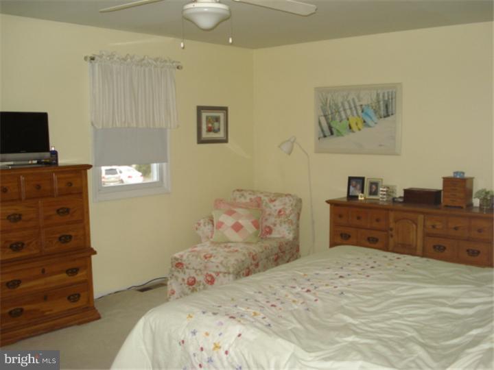 7 Plumstead Road Sewell, NJ 08080 - Photo 13 of 23 Bedroom - Main