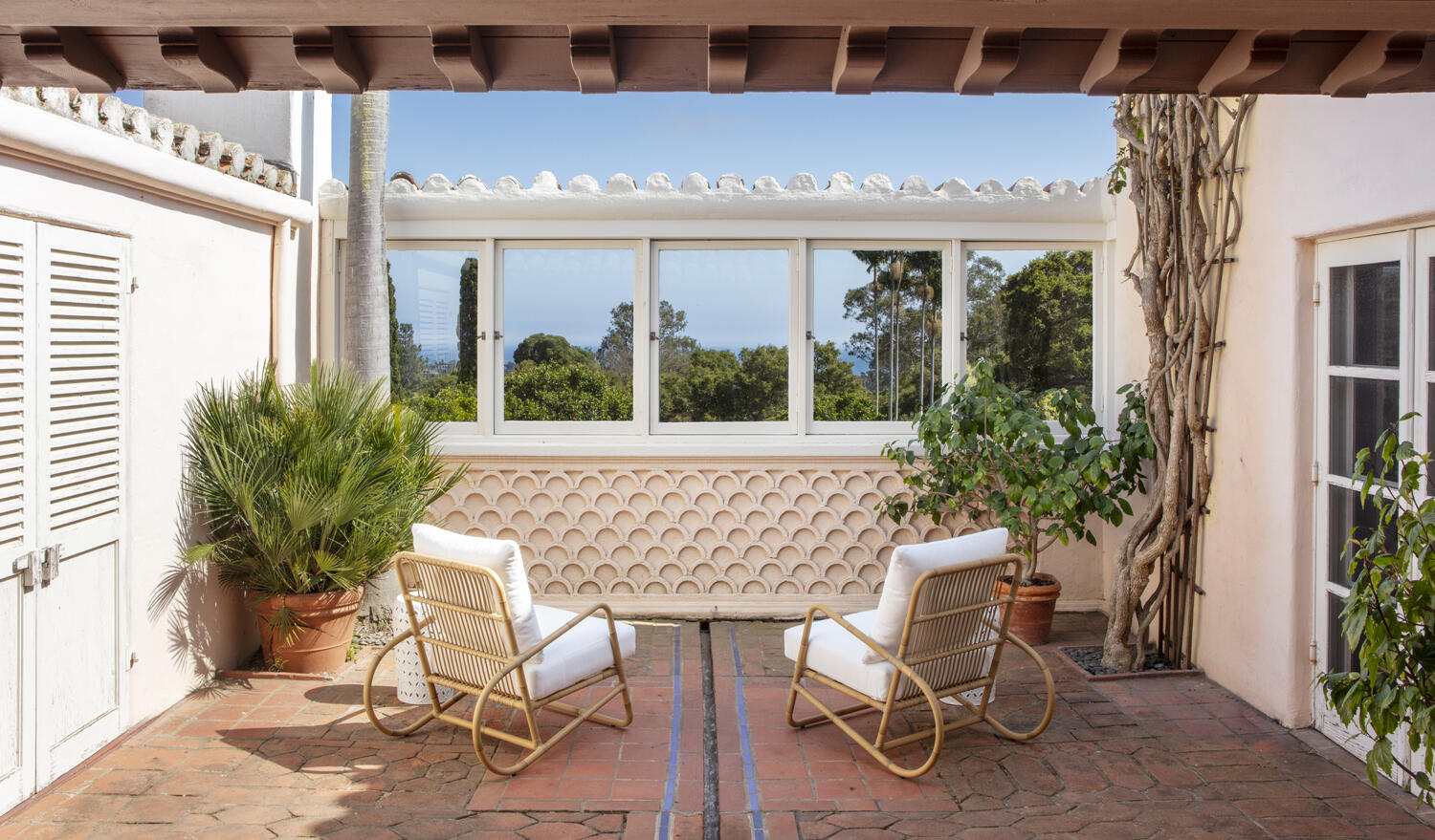 680 Buena Vista Drive Montecito, CA 93108 - Photo 16 of 33 a view of an outdoor seating area