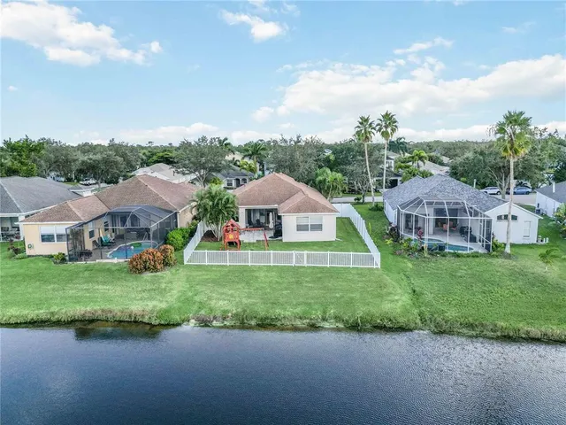 $640,000 | 11519 Sweet Flag Drive, Lakewood Ranch, FL 34202