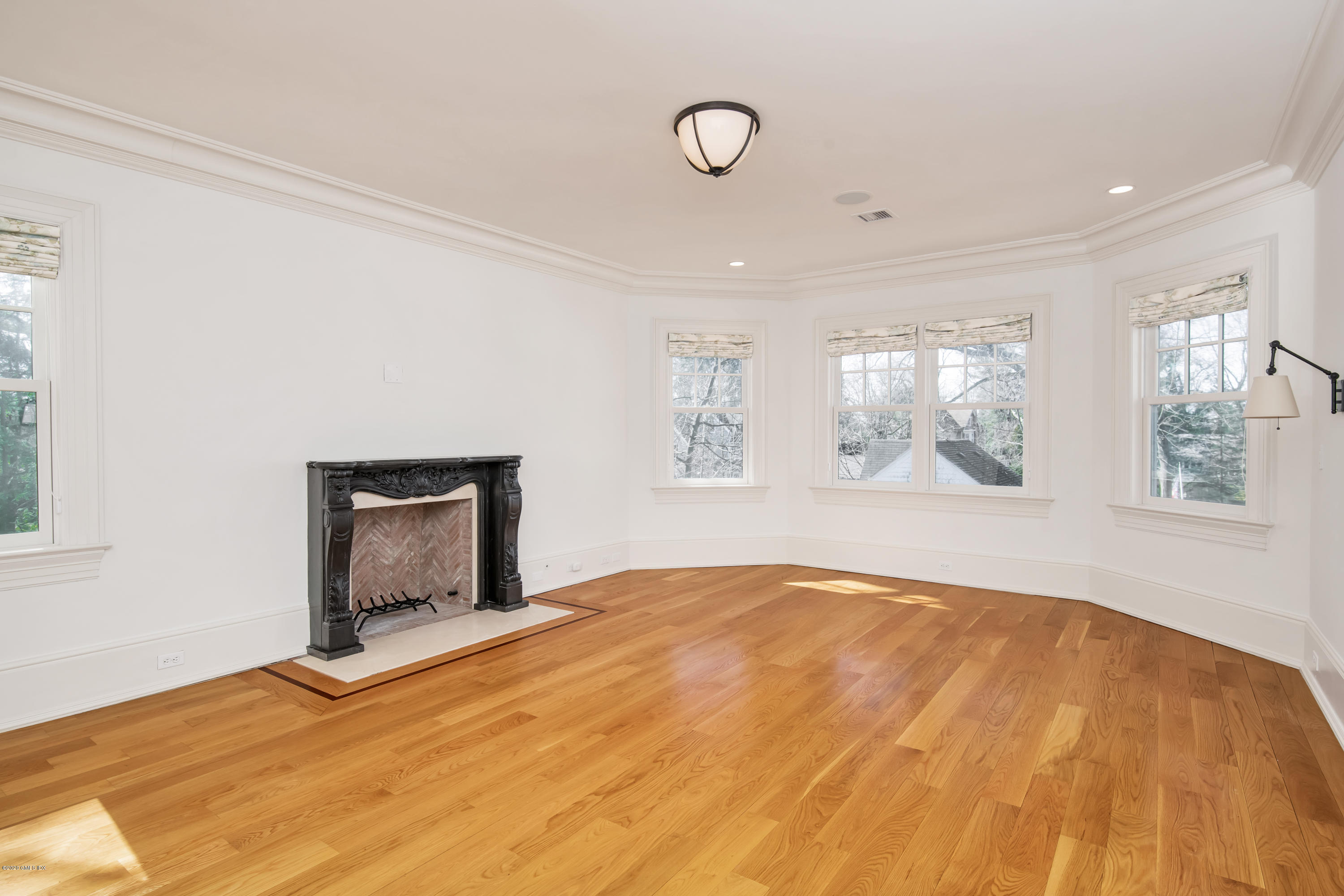 17 Hendrie Avenue Riverside, CT 06878 - Photo 12 of 20 Master bedroom