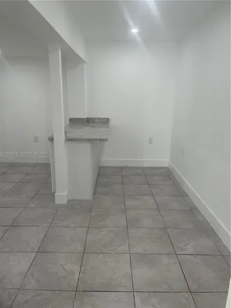 $2,600 | 317 East 8th Street, Unit 1, Hialeah, FL 33010