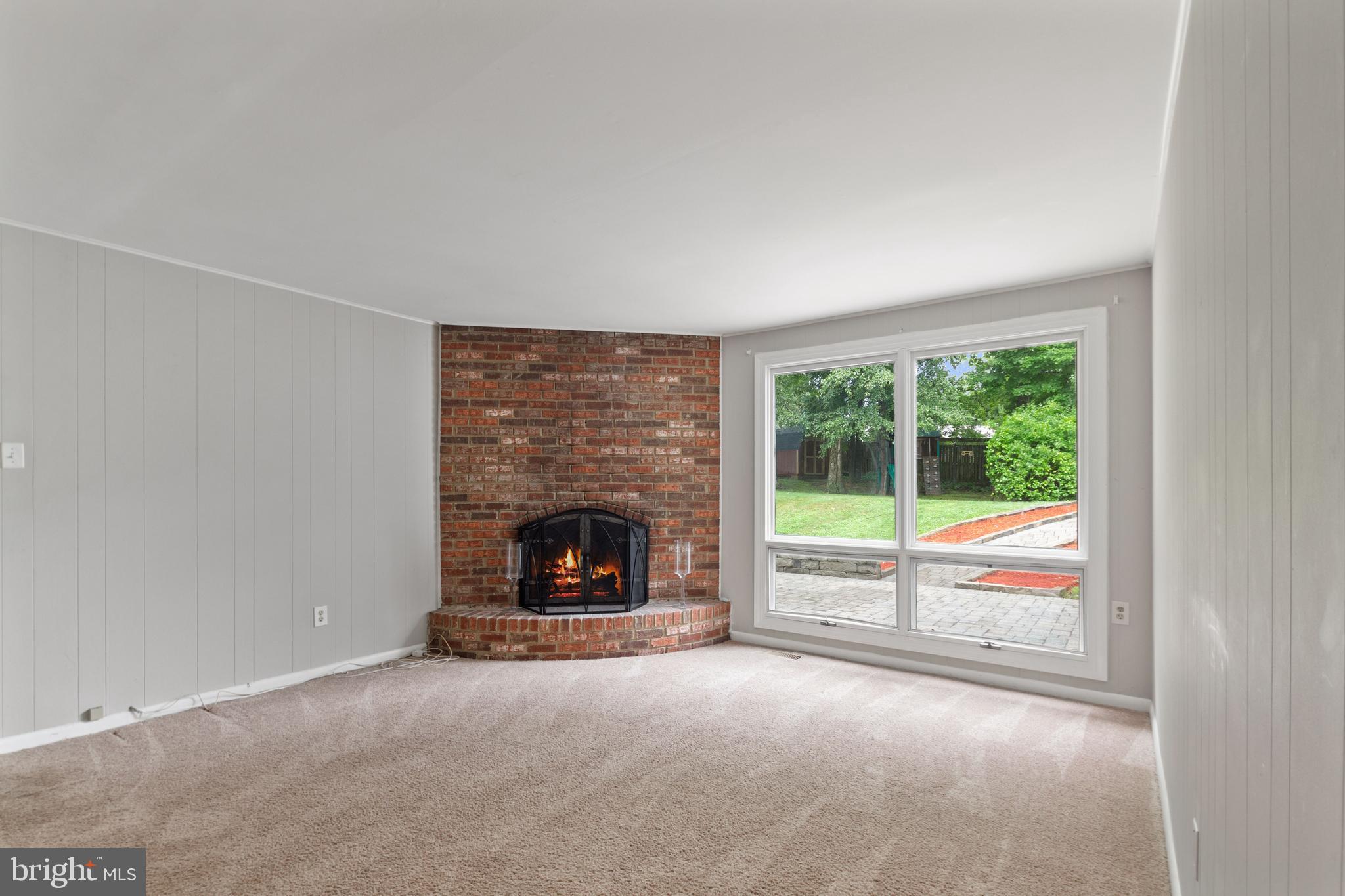 8718 Oxwell Lane Laurel, MD 20708 - Photo 19 of 50 Family Room