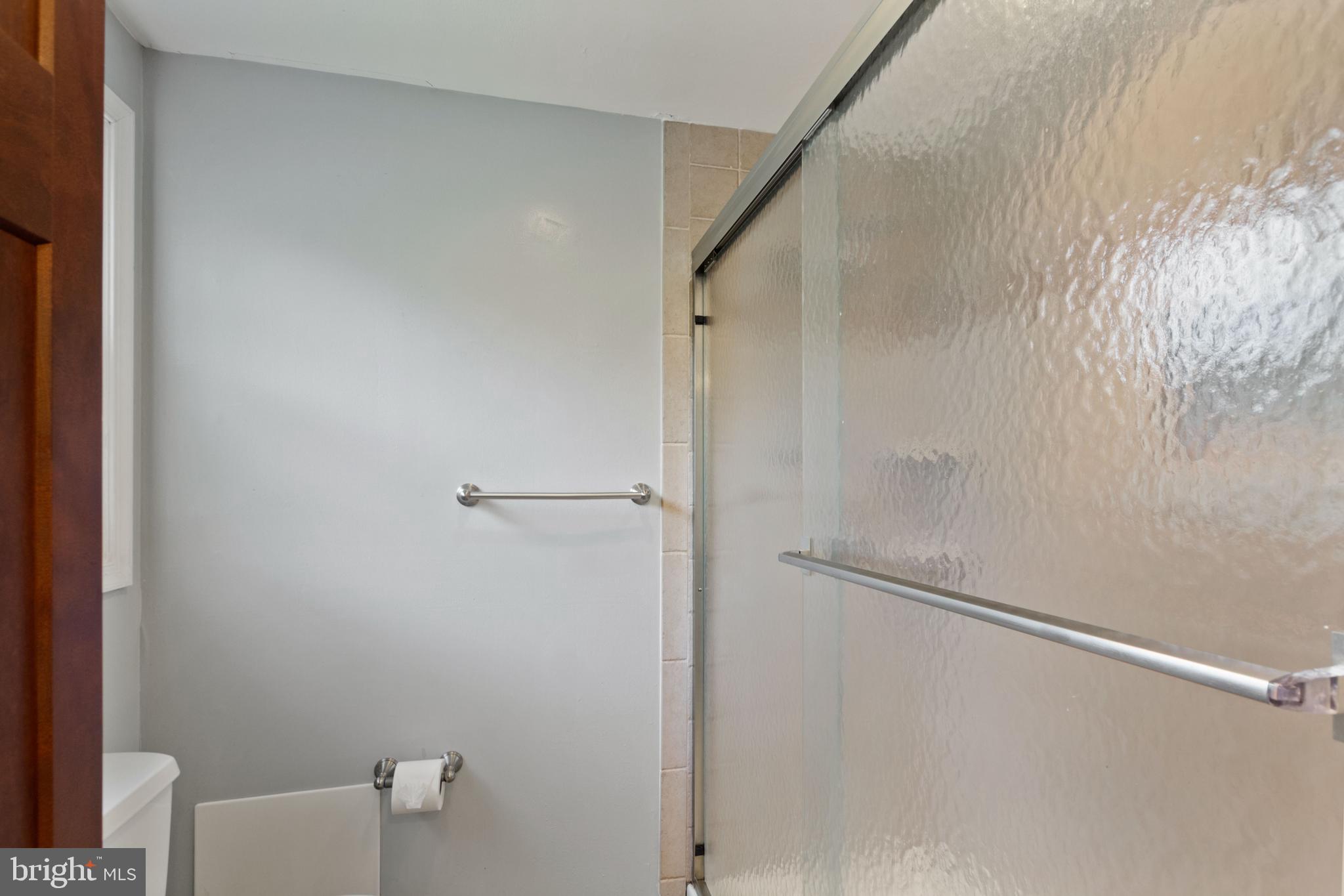 8718 Oxwell Lane Laurel, MD 20708 - Photo 29 of 50 Master Bathroom