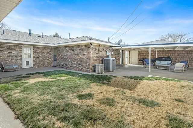 $385,000 | 801 Arrah, Friona, TX 79035