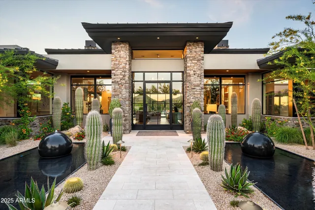 $7,750,000 | 8328 East Whisper Rock Trail, Scottsdale, AZ 85266