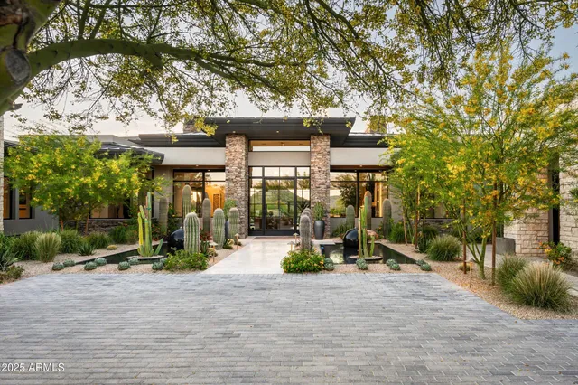$7,750,000 | 8328 East Whisper Rock Trail, Scottsdale, AZ 85266