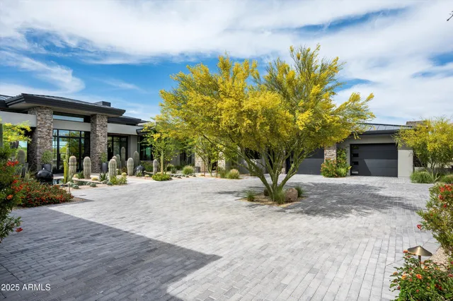 $7,750,000 | 8328 East Whisper Rock Trail, Scottsdale, AZ 85266