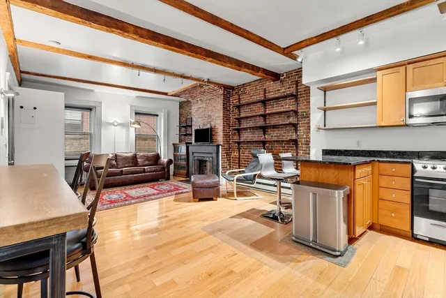 $3,500 | 8 Moon Street, Unit 1, Boston, MA 02113