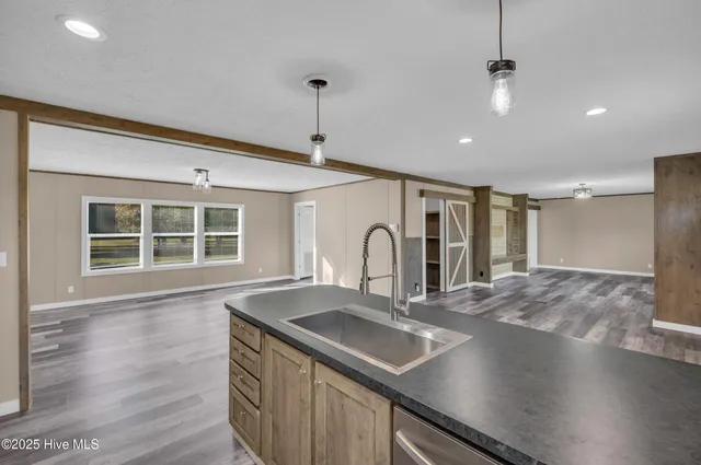 $339,000 | 424 Turkey Creek Road, Rocky Point, NC 28457