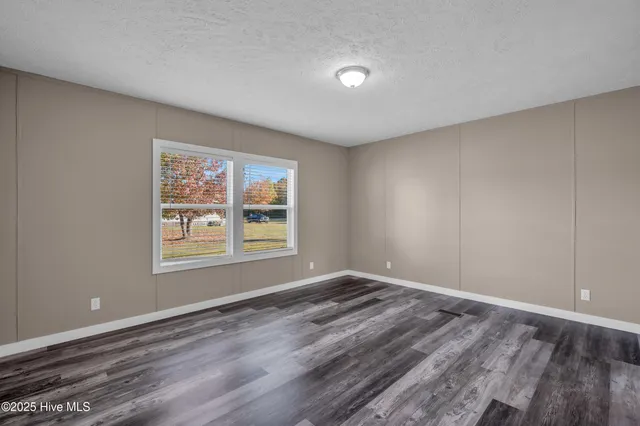 $339,000 | 424 Turkey Creek Road, Rocky Point, NC 28457